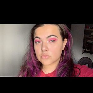 Meet your Posher, Emy